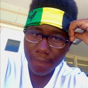 Meet your Posher, Alec